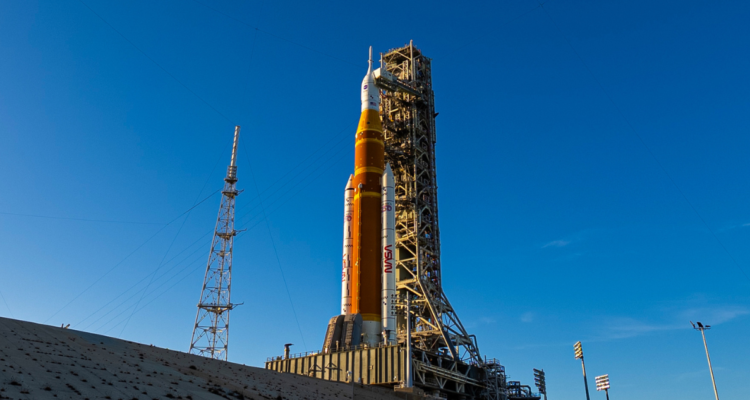 La Nasa completa con éxito las pruebas y lanzará en marzo la misión tripulada a la Luna