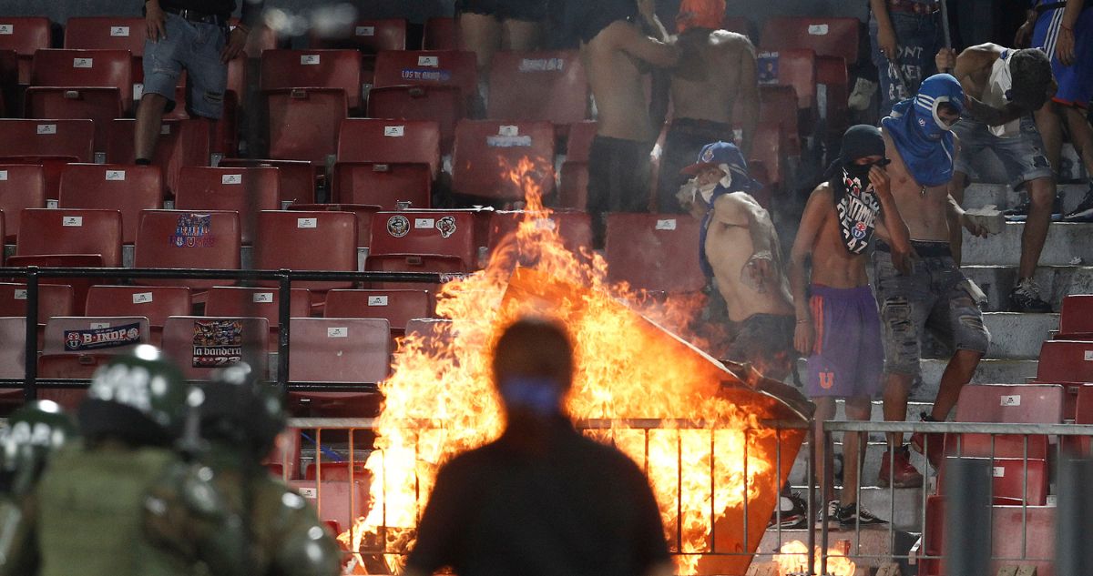 La U endurece ofensiva legal tras barbarie en el Nacional: nuevas querellas y 25 barristas sancionados