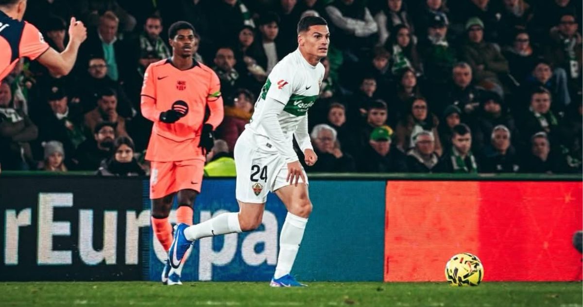 Compañero de Lucas Cepeda en Elche destaca nivel del chileno: “Estamos viendo sus virtudes”