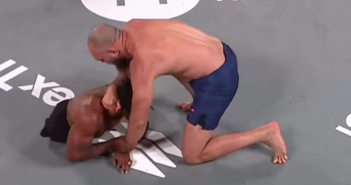 Luchador sin piernas protagoniza particular pelea contra brasileño en evento de MMA de EEUU