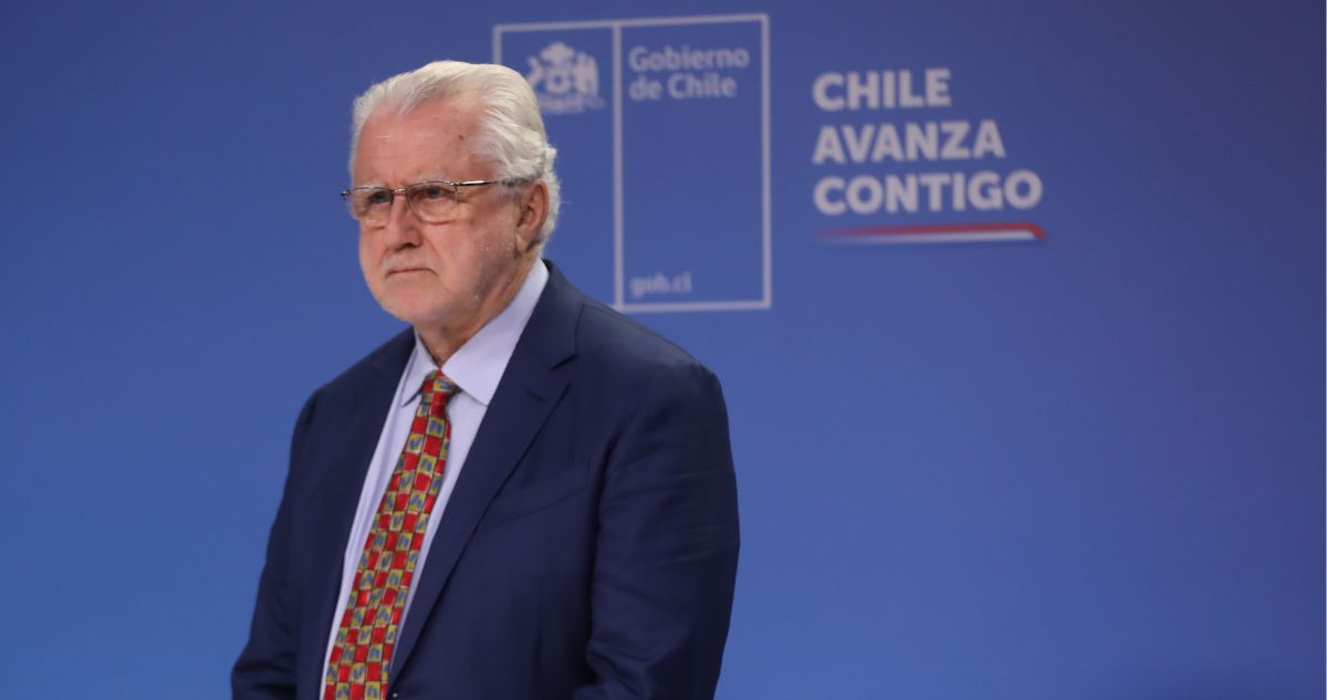 Gobierno respalda permanencia de Máximo Pacheco ante solicitudes de renuncia por crisis en El Teniente