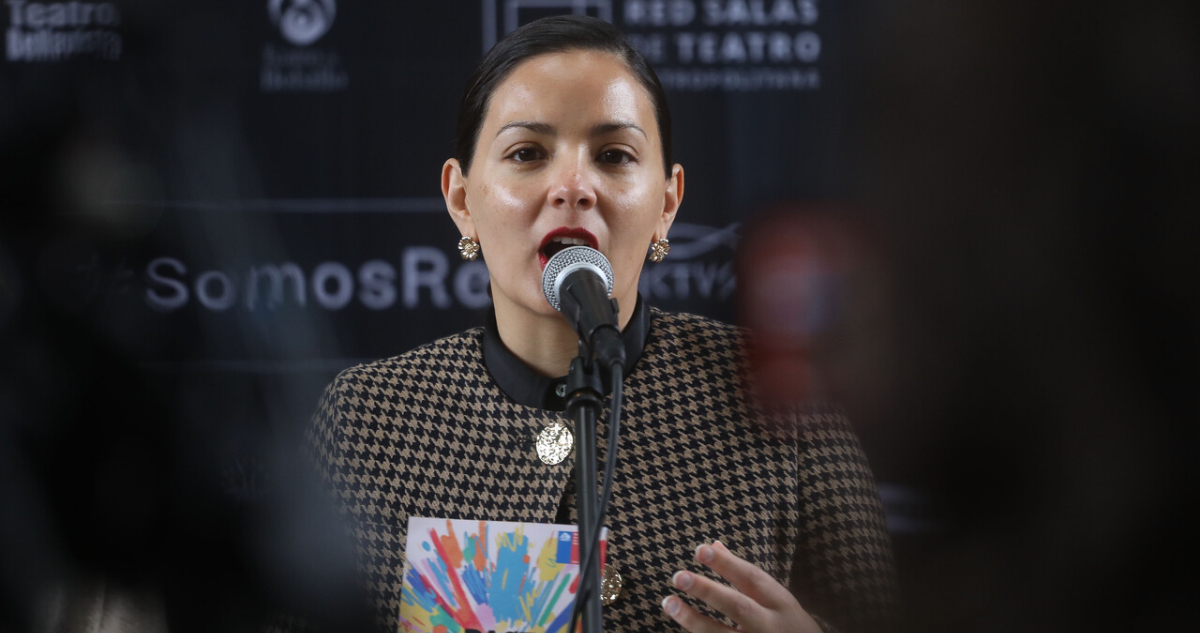 Oposición pide renuncia de ministra Arredondo por financiamiento estatal a festival porno