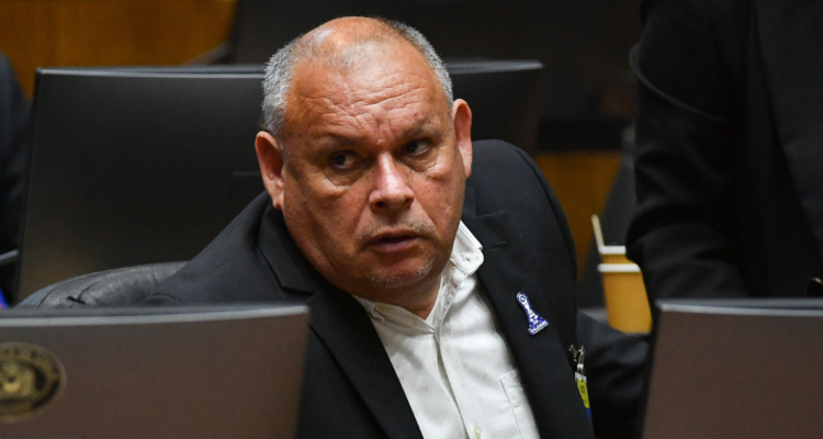 Mundaca afirma que orden de detención en su contra fue anulada: acusó intención de daño a su gestión