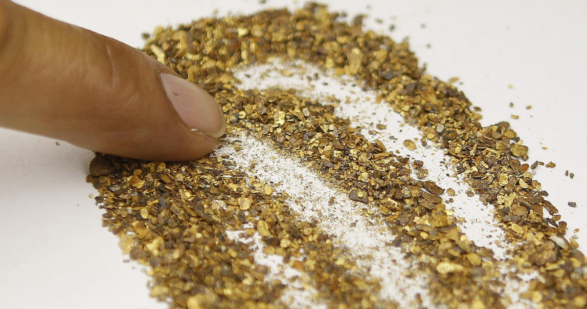 Alcalde de Mariquina valora inversión china en 4 lavaderos de oro y llama a respetar normativa