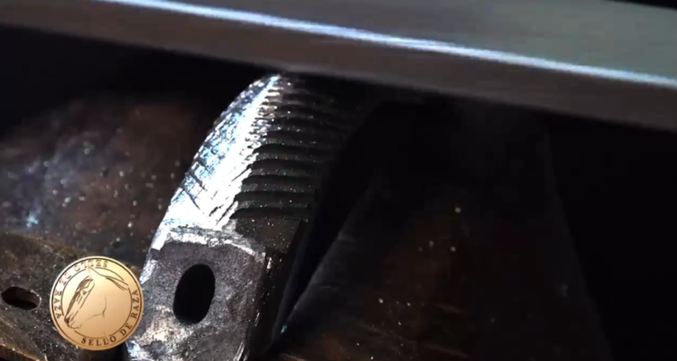 Mario Santana: 50 años forjando espuelas finas en Independencia