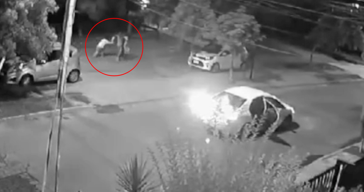 Madre y sus dos hijos sufren portonazo en Puente Alto