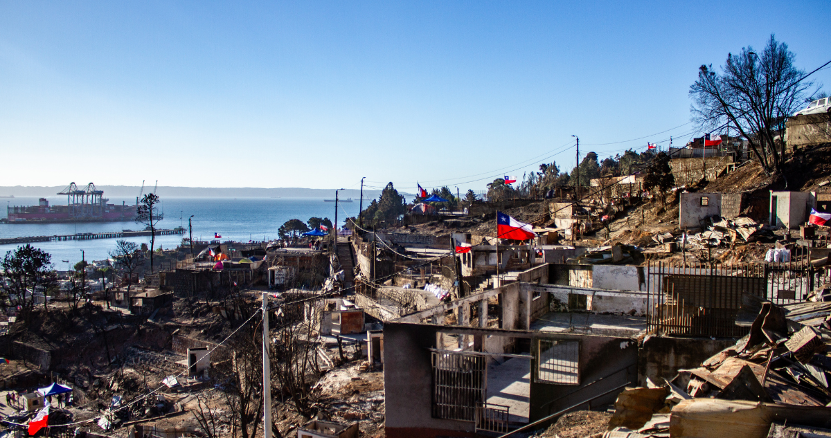 Puerto de Lirquén compromete US$2,3 millones para reconstruir casas quemadas de 164 trabajadores