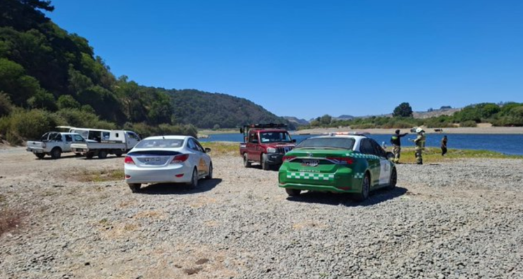 Dos jóvenes mueren ahogados tras ser arrastrados por caudal de río Rapel en Santo Domingo
