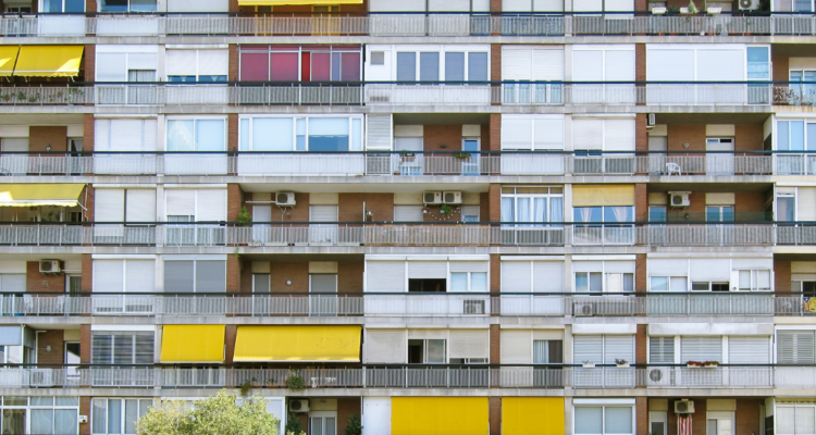 Cómo se regulan los ruidos molestos en edificios y condominios con la Ley de Copropiedad Inmobiliaria