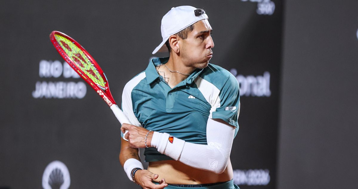 Alejandro Tabilo sube 11 lugares al avanzar a cuartos del ATP de Río: así quedaría chileno en ranking
