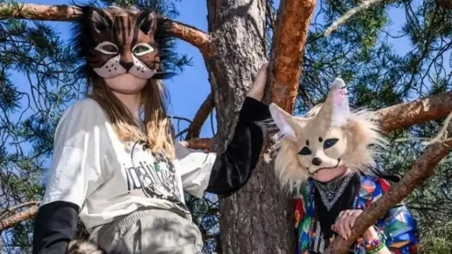 Cómo actuar y cuándo preocuparse si tu hijo se identifica como un "Therian"