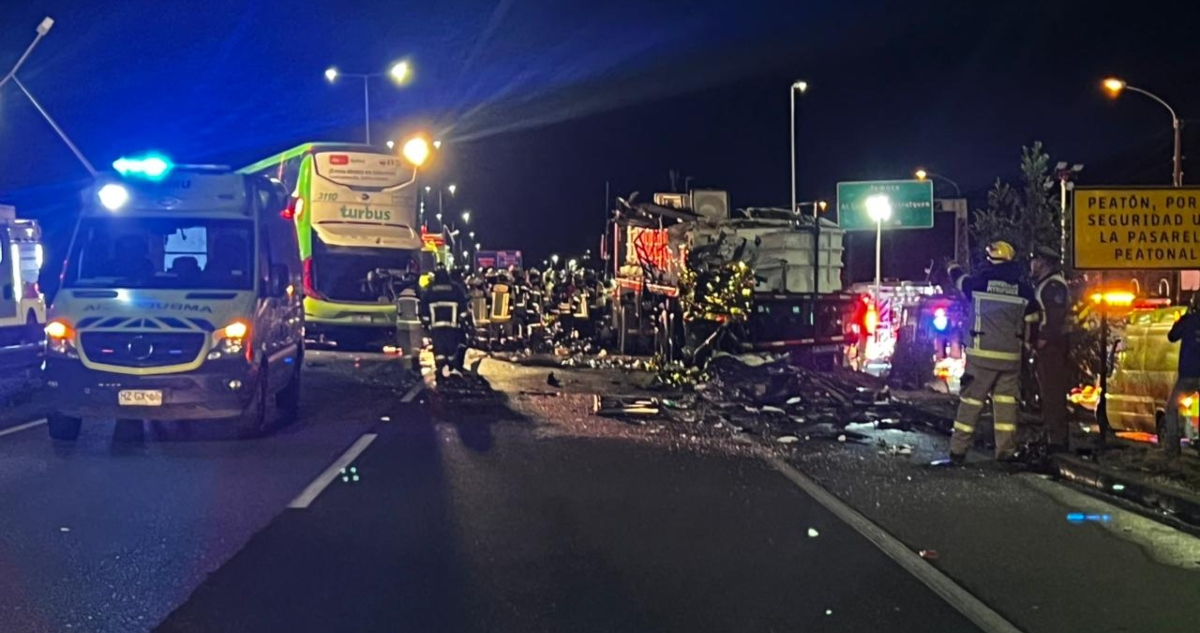 Conductor de Turbus pasará a control de detención tras choque que dejó dos muertos en La Araucanía
