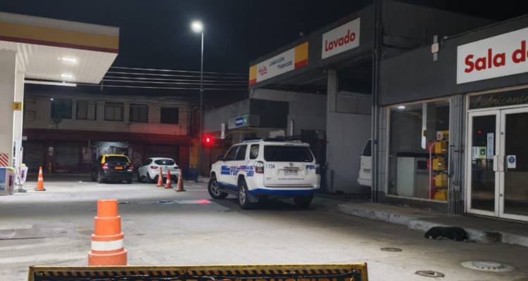 Violento robo en Shell de Lota Bajo: delincuentes armados huyeron con $1 millón en efectivo