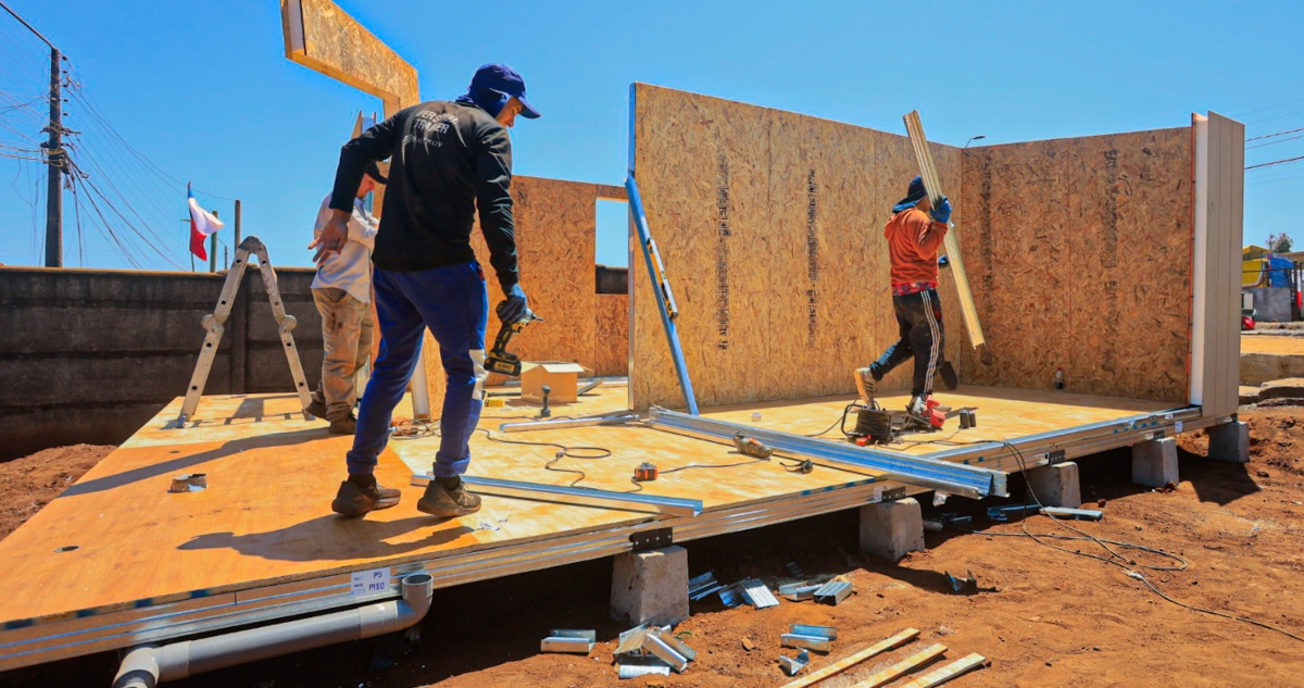 Gobierno informa que se han entregado 281 viviendas de emergencia tras incendios en Bío Bío