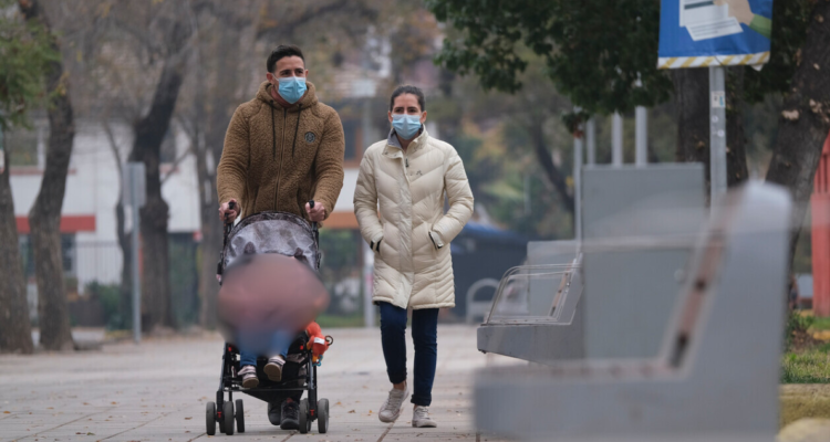 “Yo Cuido, Yo Estudio”: Promulgan ley que resguarda a alumnos que cuidan niños o personas dependientes