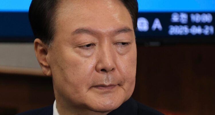 Por fallida ley marcial: expresidente Yoon es condenado a presidio perpetuo en Corea del Sur