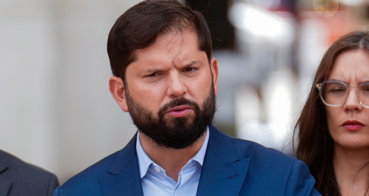 “Mi disposición absoluta”: Tras ruptura con Kast, Boric pide dejar peleas chicas y retomar transición