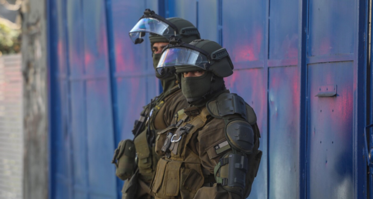 Absuelven a capitán de Carabineros por apremios ilegítimos durante el estallido social en Valparaíso