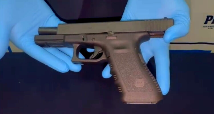 Alumna alertó a inspectoría y permitió detención de menor con pistola Glock en colegio de Rancagua