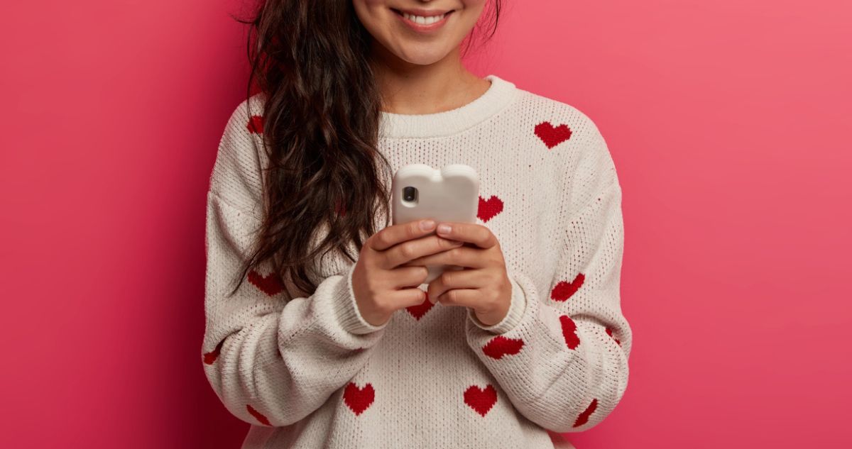 Los 9 tipos de fotos de perfil de Tinder y cómo se presentan hombres, mujeres, lesbianas y gays
