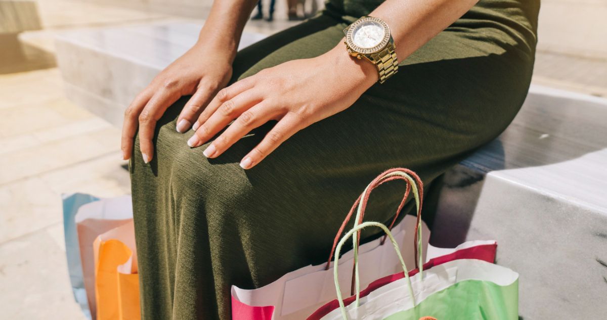 ¿Lujo en la oficina? Por qué algunos expertos aconsejan dejar la ropa de diseñador fuera del trabajo