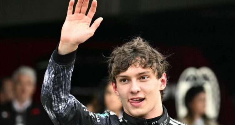 Antonelli gana el GP de Japón y es el líder más joven de un campeonato en la historia de la F1