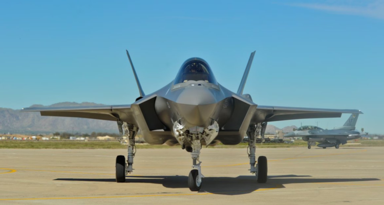 Avión de combate F-35A Lightning II de la United States Air Force (USAF) | Fidae