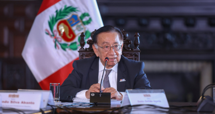 Gobierno de Perú desmiente supuestos problemas de salud del presidente (i) Balcázar de 83 años