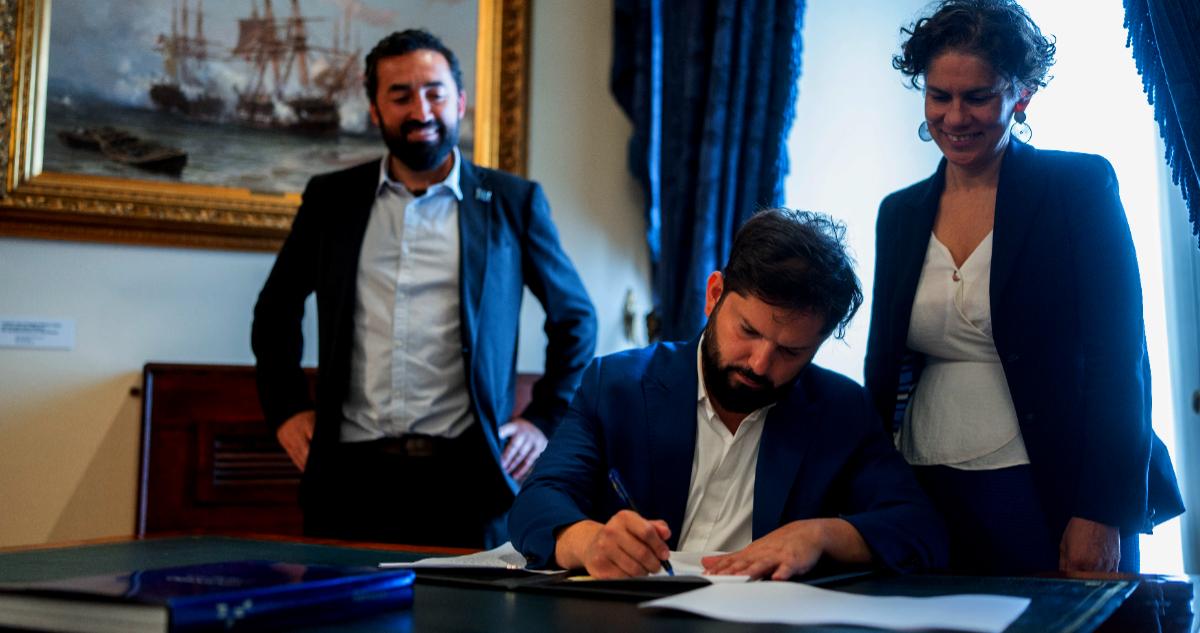 Boric firma su último decreto y crea dos enormes parques marinos para la conservación oceánica