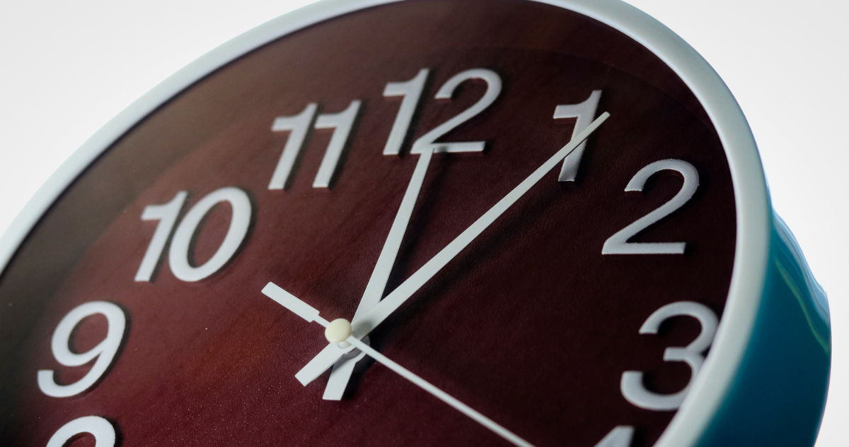 A menos de un mes para el cambio de hora 2026 ¿Se adelantan o retrasan los relojes?
