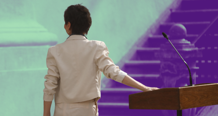 El “tirón de orejas” de la Contraloría al Gobierno por usar La Moneda para negociación electoral