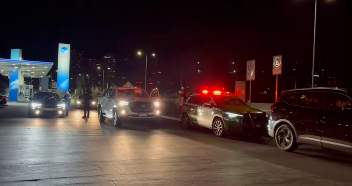 Fiscalizan carreras clandestinas en Costanera Norte: hubo multas, autos retirados, pero sin detenidos