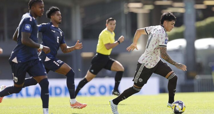 La Roja de Córdova extiende su invicto con goleada a Cabo Verde: expulsión favoreció a Chile