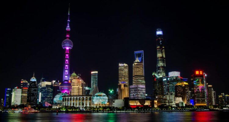 China supera a EEUU como el país con más "mil millonarios" del mundo en 2025, según la ’Forbes china’