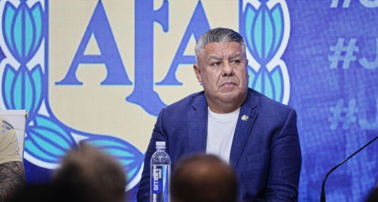 En medio de investigación a la AFA: Justicia de Argentina impide a ‘Chiqui’ Tapia viajar a Venezuela