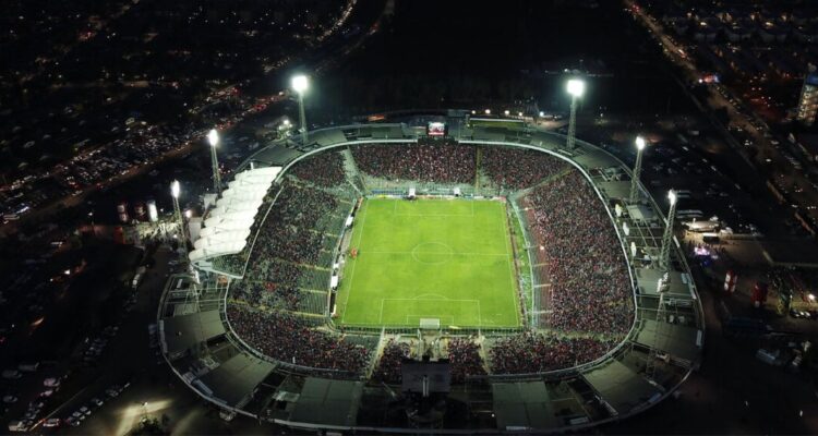 Colo Colo Monumental