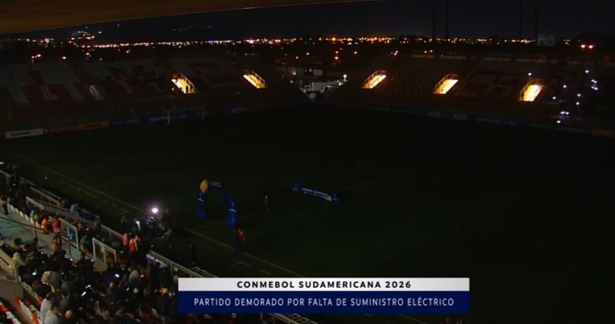 Problemas con suministro eléctrico tienen demorado el partido entre Cobresal y Audax, por Copa Sudamericana