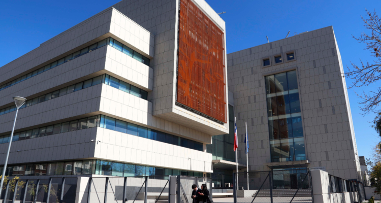 Red de corrupción judicial: Corte de Chillán rechaza amparo de abogadas y seguirán en la cárcel