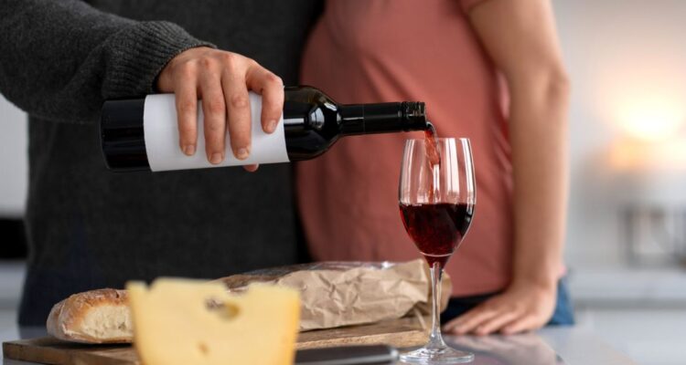 Científicos concluyen la cantidad exacta de vino que puedes tomar para reducir el riesgo de muerte