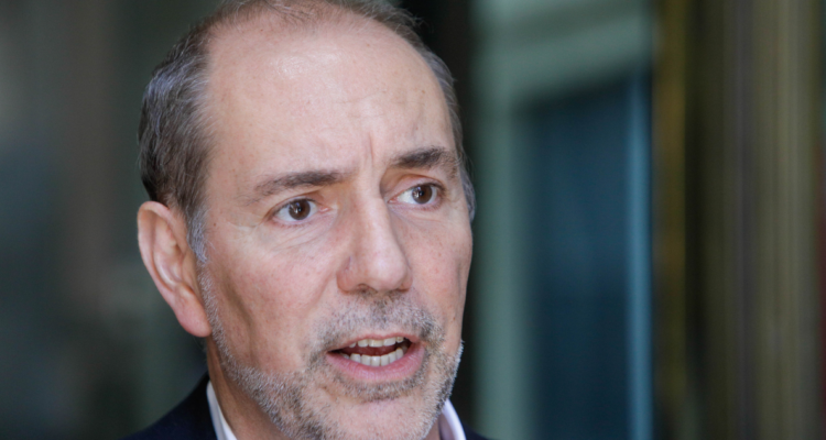 De Grange: “Gobierno anterior subió tarifa del transporte público de Santiago en $95 y nada ocurrió”