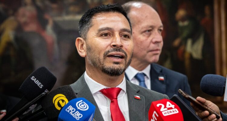 Delegado de Arauco por críticas de la UDI por nombramiento