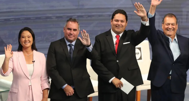 Keiko Fujimori, Rafael Belaúnde, Enrique Valderrama y Jorge Nieto | EFE