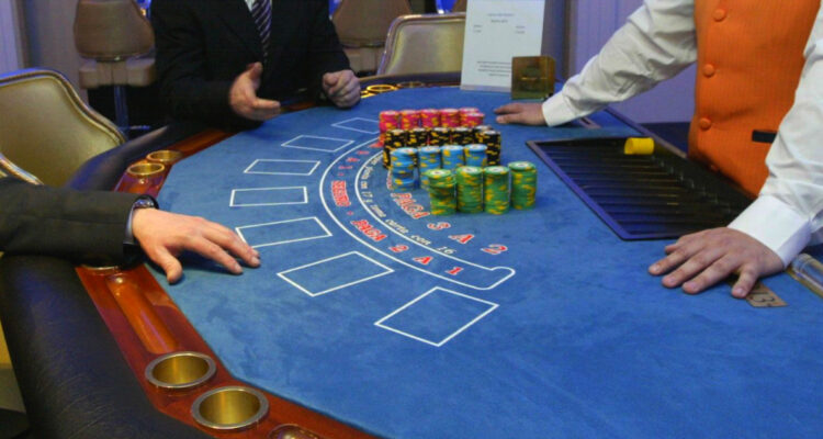 FACh indaga a funcionarios por apuestas en casinos con el propósito de adoptar medidas disciplinarias