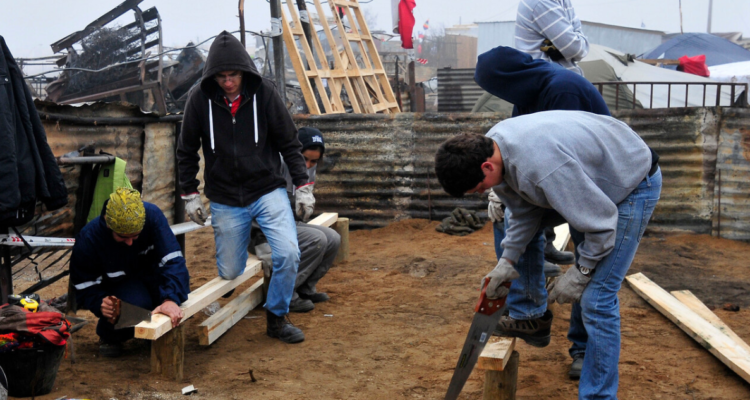 Familias afectadas por megaincendio en Quilpué denuncian problemas para validar propiedad de terrenos