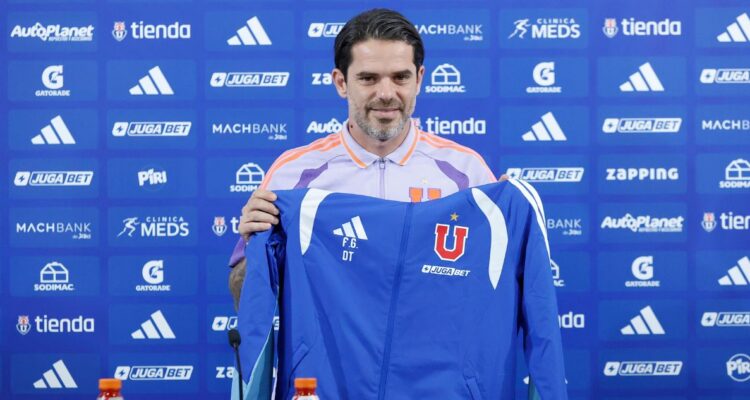 “Competitivos, protagonistas”: las promesas de Fernando Gago en su presentación como DT de La U