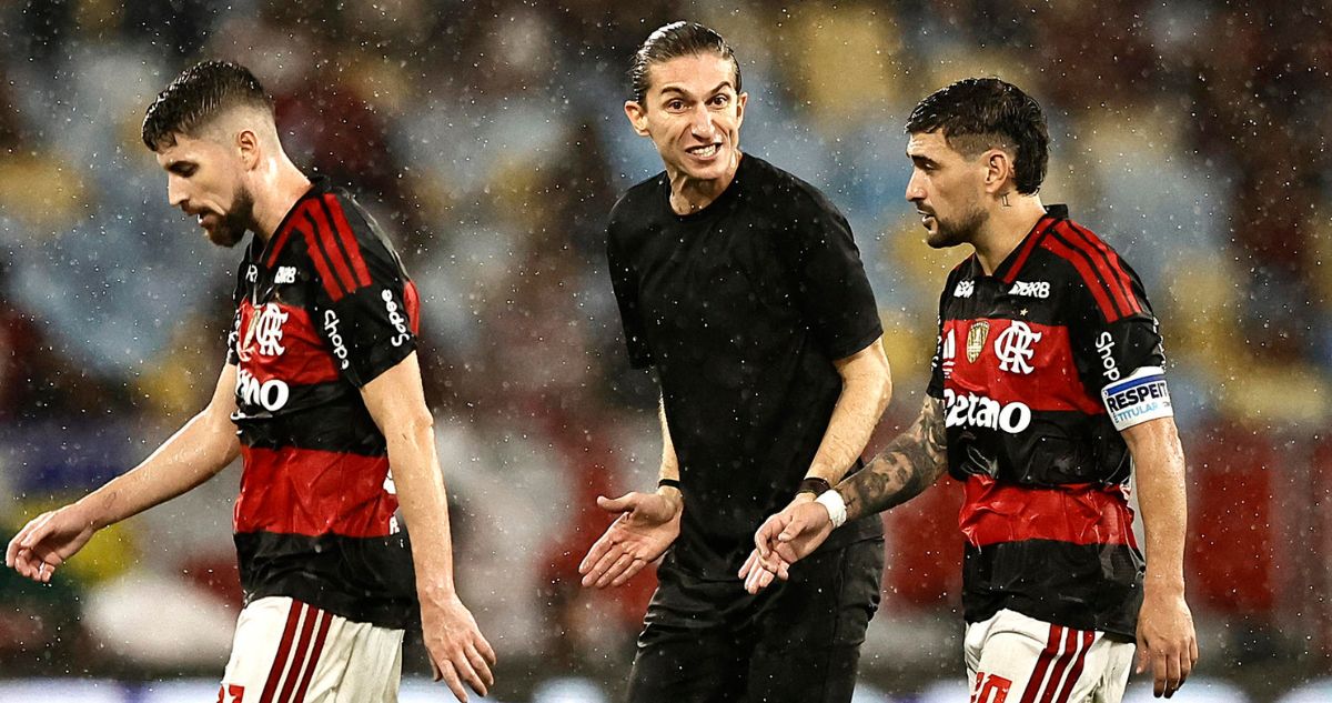 Filipe Luís fue destituido de la banca de Flamengo.