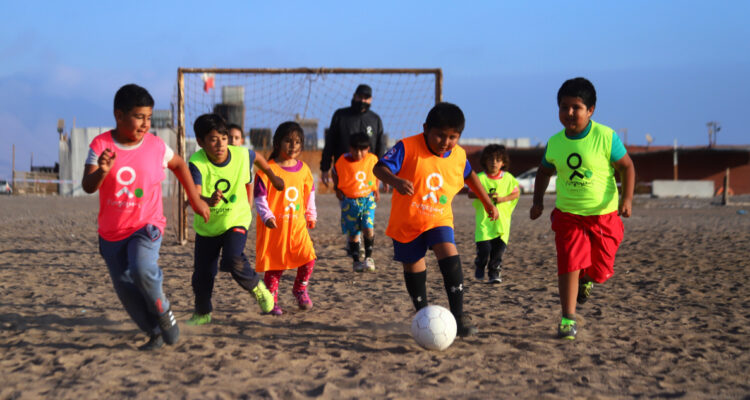 foto-de-contexto-de-fundacion-futbol mas