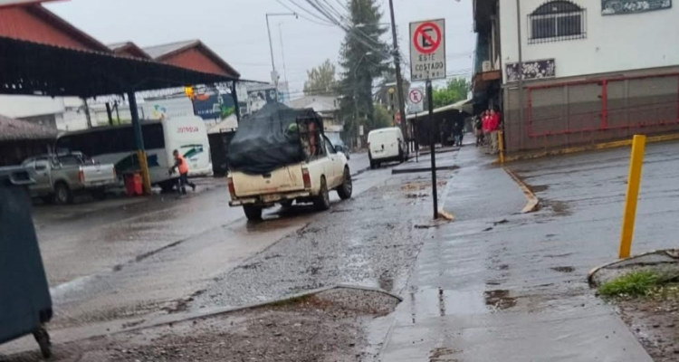 Collipulli desaloja comercio ambulante pero concejales acusaron no haber estado enterados de la acción
