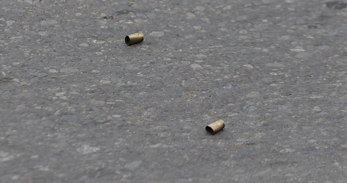 Asesinan a hombre a balazos al interior de toma en Coronel