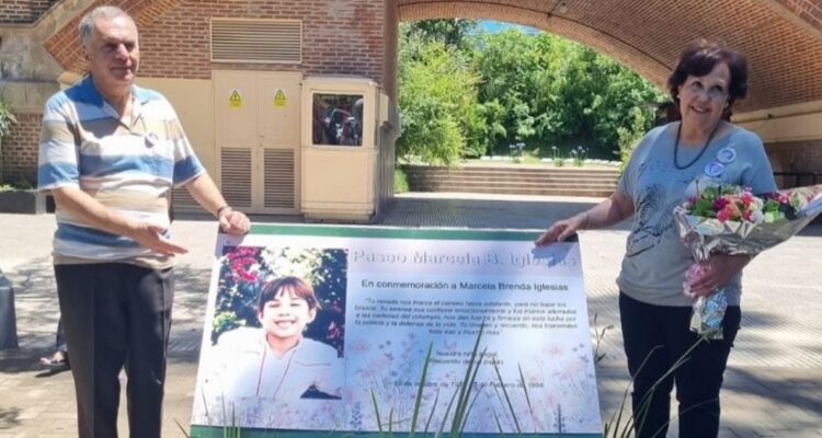 30 años después: condenan a Argentina por muerte de niña aplastada por una escultura en paseo escolar